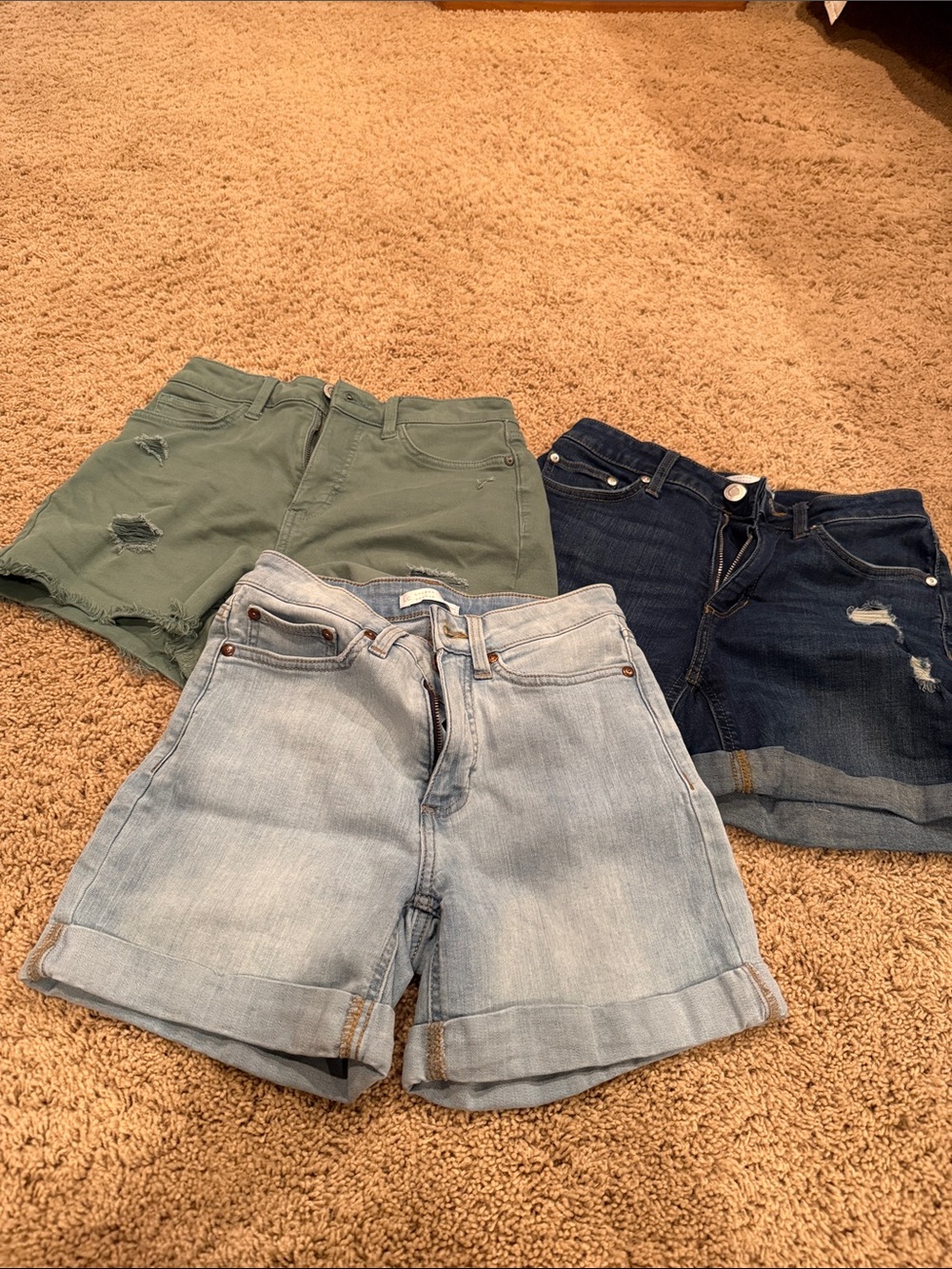 Lot of 3, Lauren Conrad size 2 shorts.